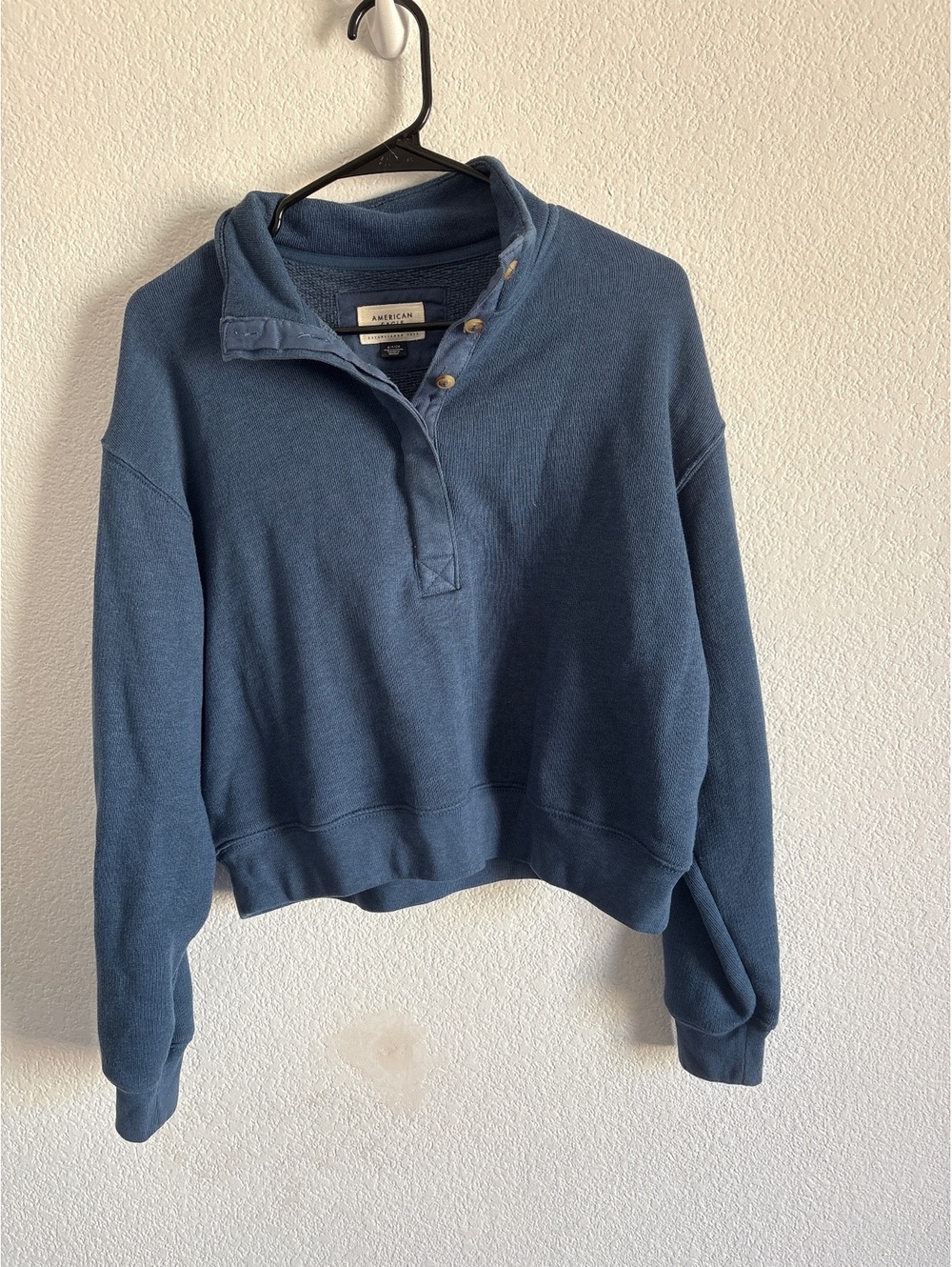 American Eagle Outfitters Women's Blue Button-Up Fleece Pullover Sweatshirt, S